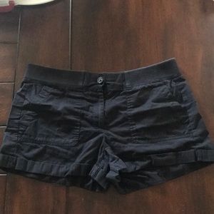 Black loft shorts